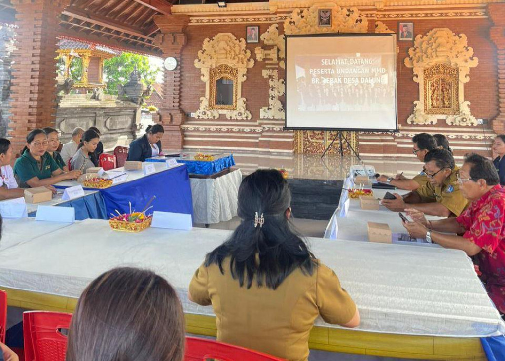 Kegiatan Musyawarah Masyarakat Desa dari Hasil Survey Mawas Diri di Banjar Lebak, Desa Dalung